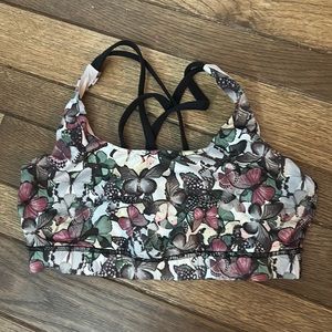 Lululemon size 8 bra.